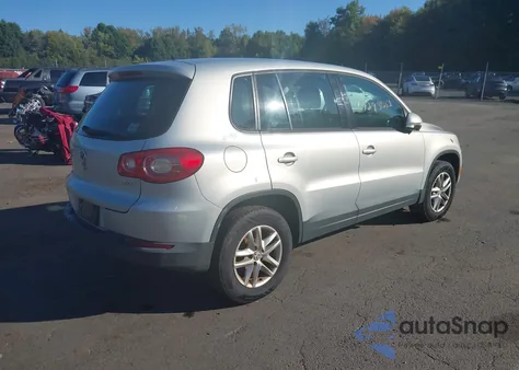 2011 Volkswagen Tiguan S из США, поврежденный, VIN WVGCV7AX6BW510240